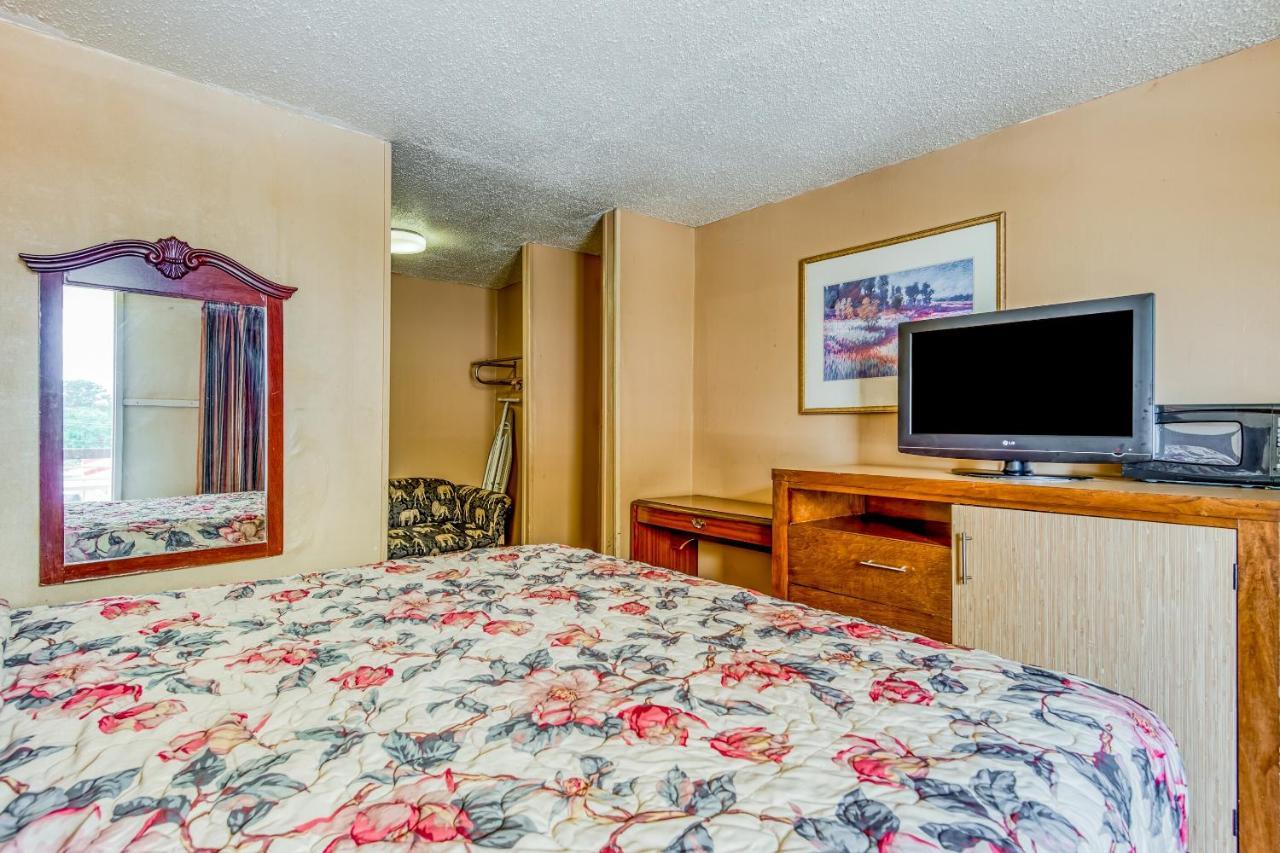 Oyo Hotel Jackson North I-55 Extérieur photo