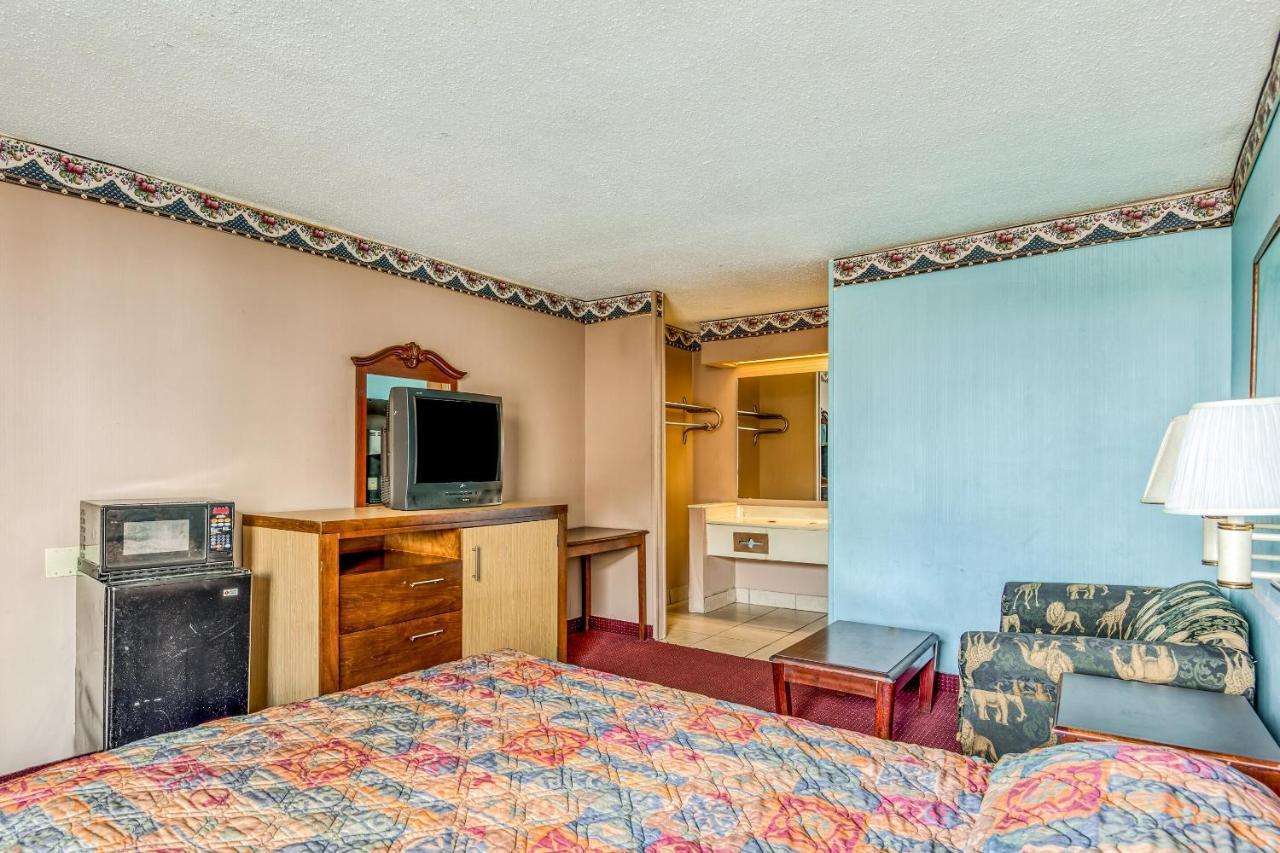 Oyo Hotel Jackson North I-55 Extérieur photo