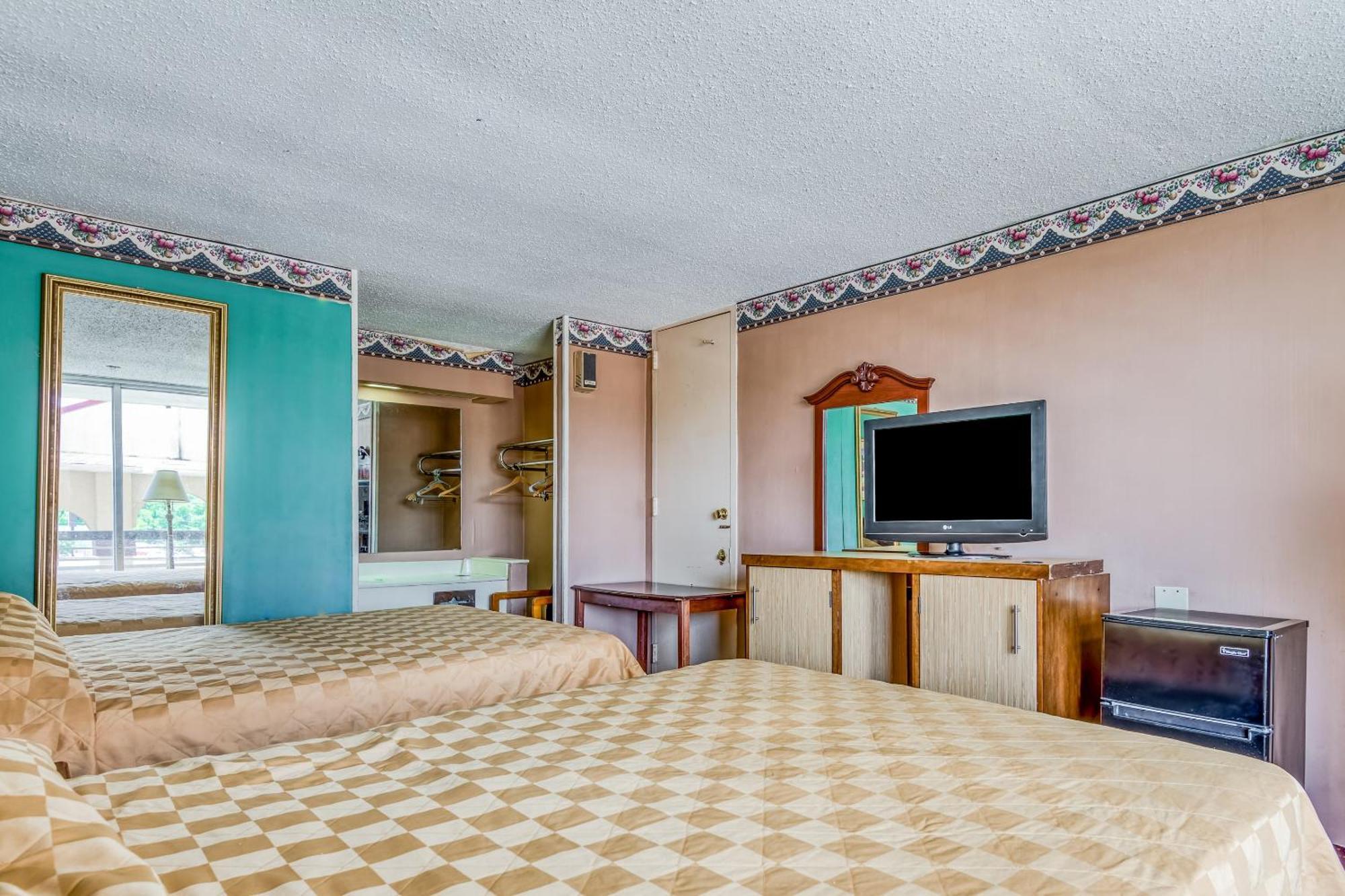 Oyo Hotel Jackson North I-55 Extérieur photo