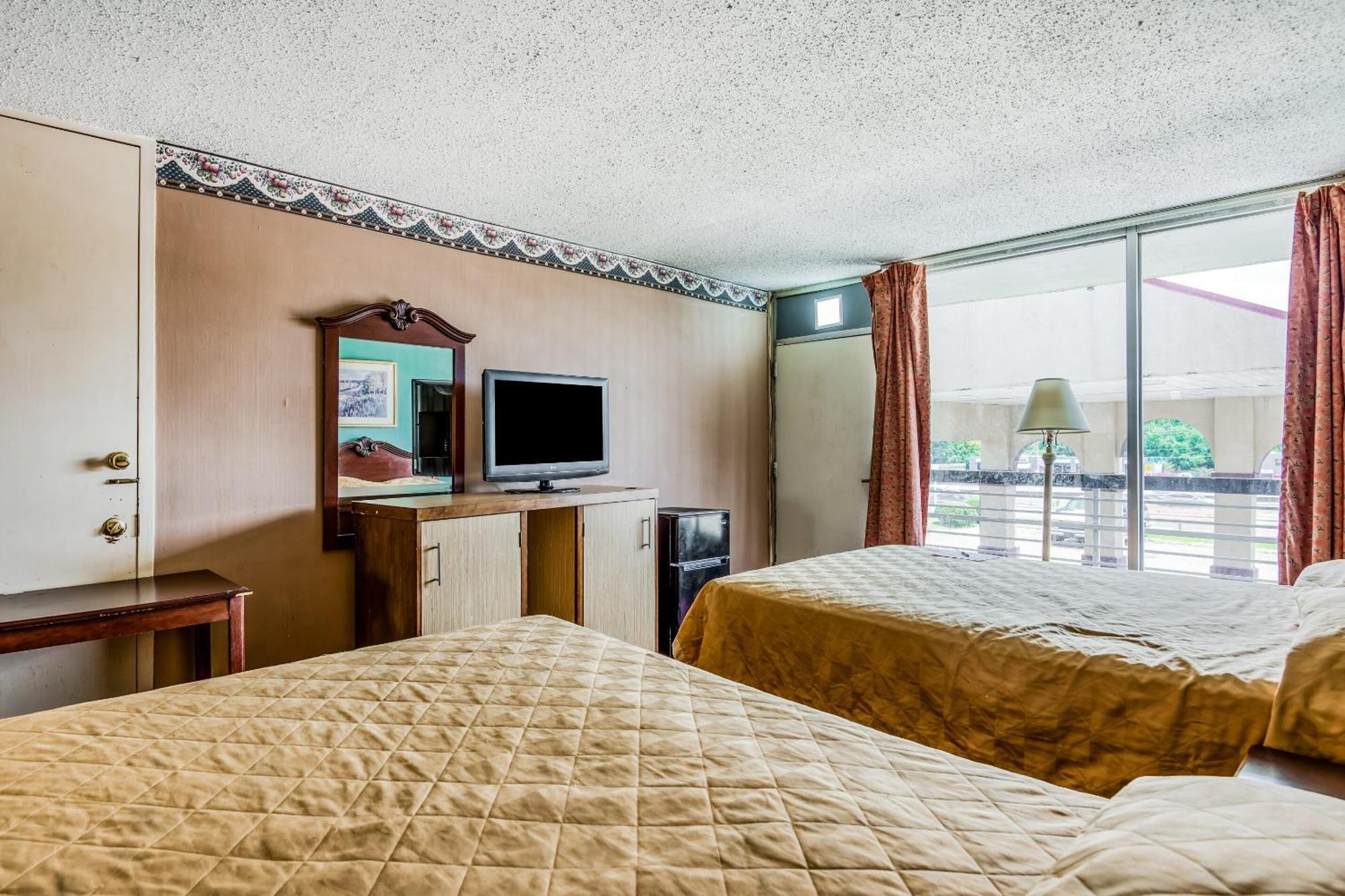 Oyo Hotel Jackson North I-55 Extérieur photo